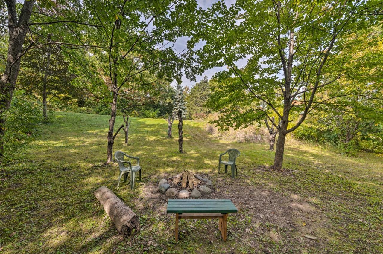 Burlington Cozy Wisconsin Studio, 11 Mi To Lake Geneva! מראה חיצוני תמונה